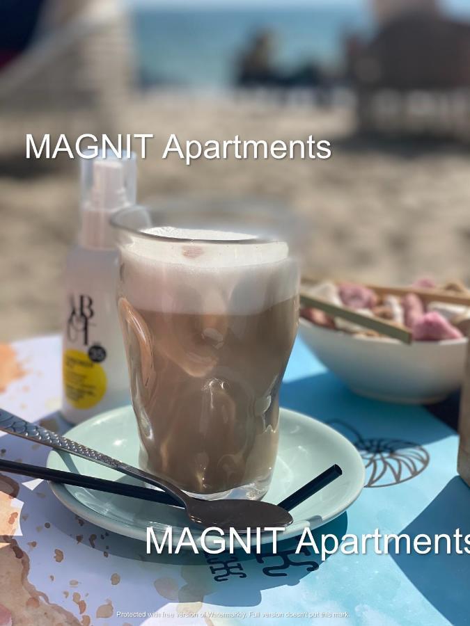 Magnit Apartments У Самого Моря Odessa Esterno foto