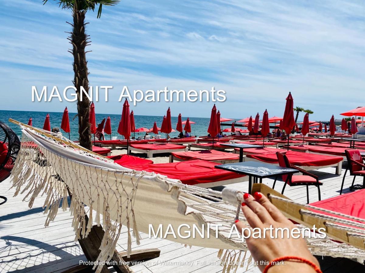 Magnit Apartments У Самого Моря Odessa Esterno foto