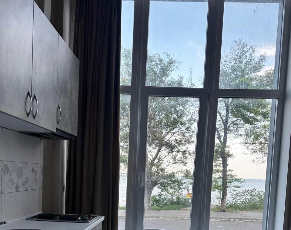 Magnit Apartments У Самого Моря Odessa Esterno foto
